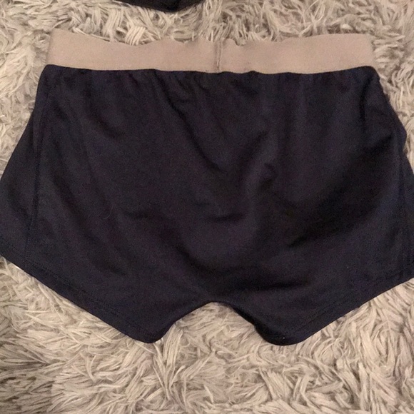 Mizuno Spandex Shorts - Picture 2 of 2